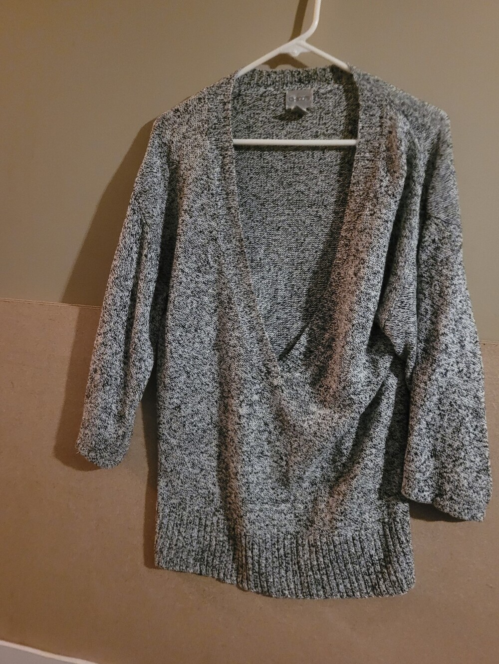 Chico's Marled Gray Deep V-Neck Sweater M